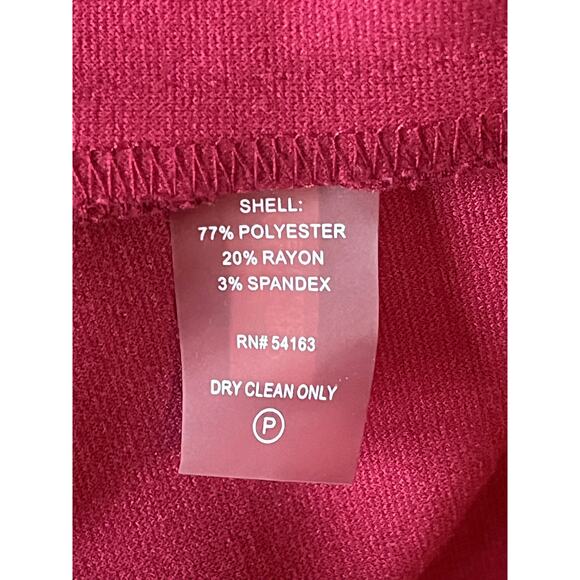 Women's Calvin Klein Red Sleeveless Lined Sheath Dress Gold Zipper Size 2 - Picture 3 of 5